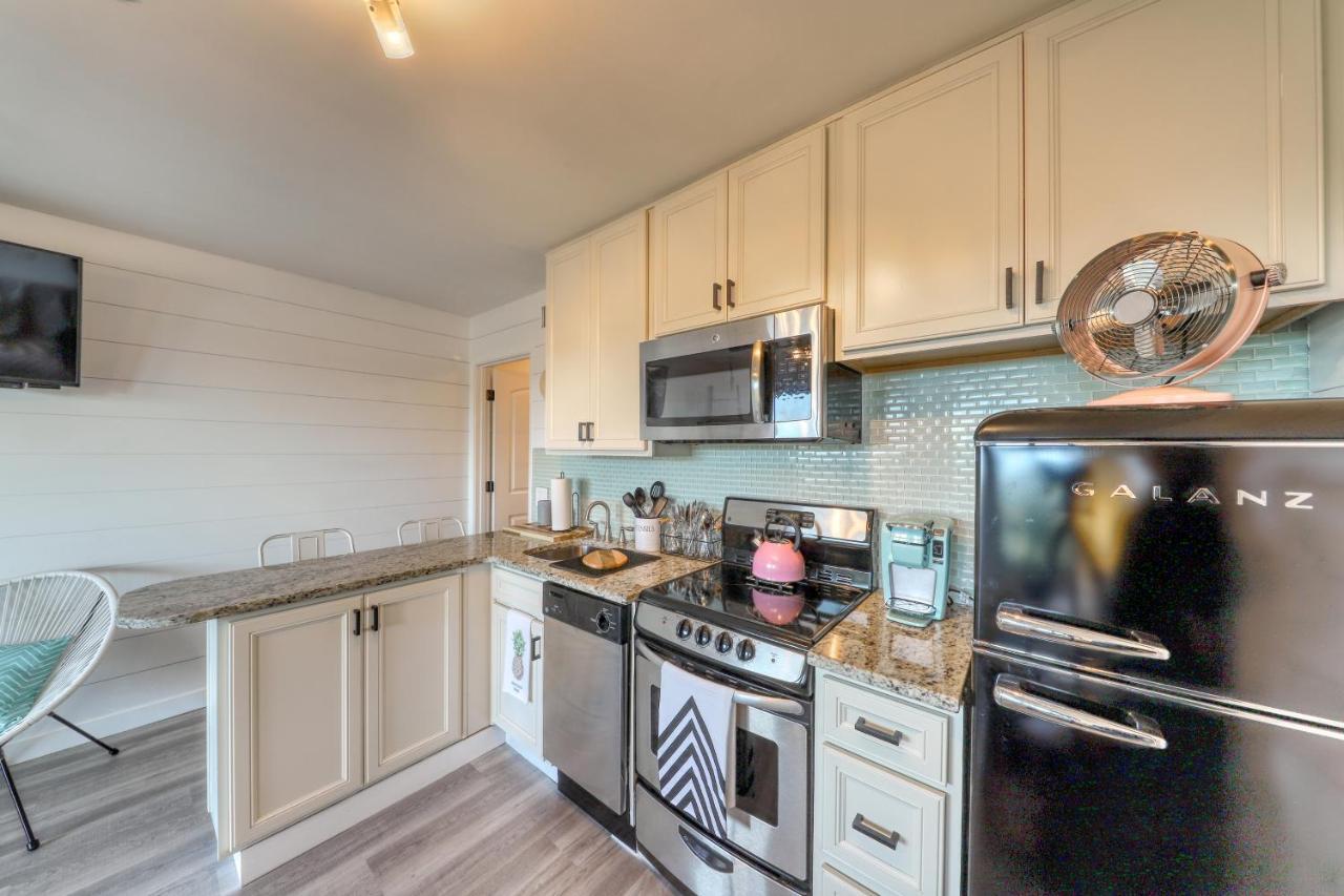 Pink Pineapple Apartamento Hilton Head Island Exterior foto